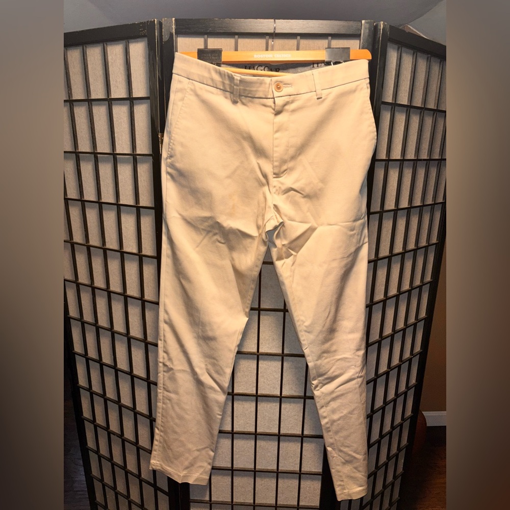 Haggar Men's Tan Chinos